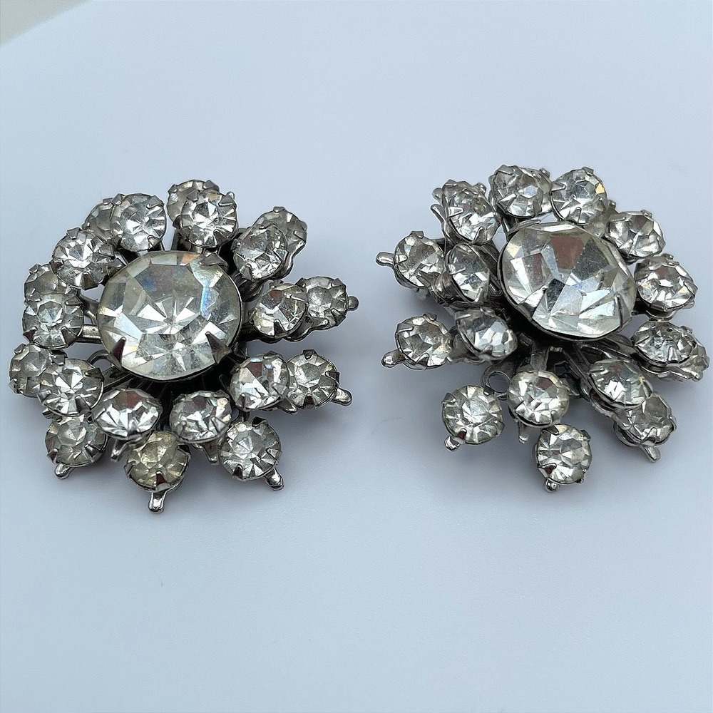 Vintage Sunburst Jewelry Silver Tone Clear Rhinestone Cluster Clip On Earrings